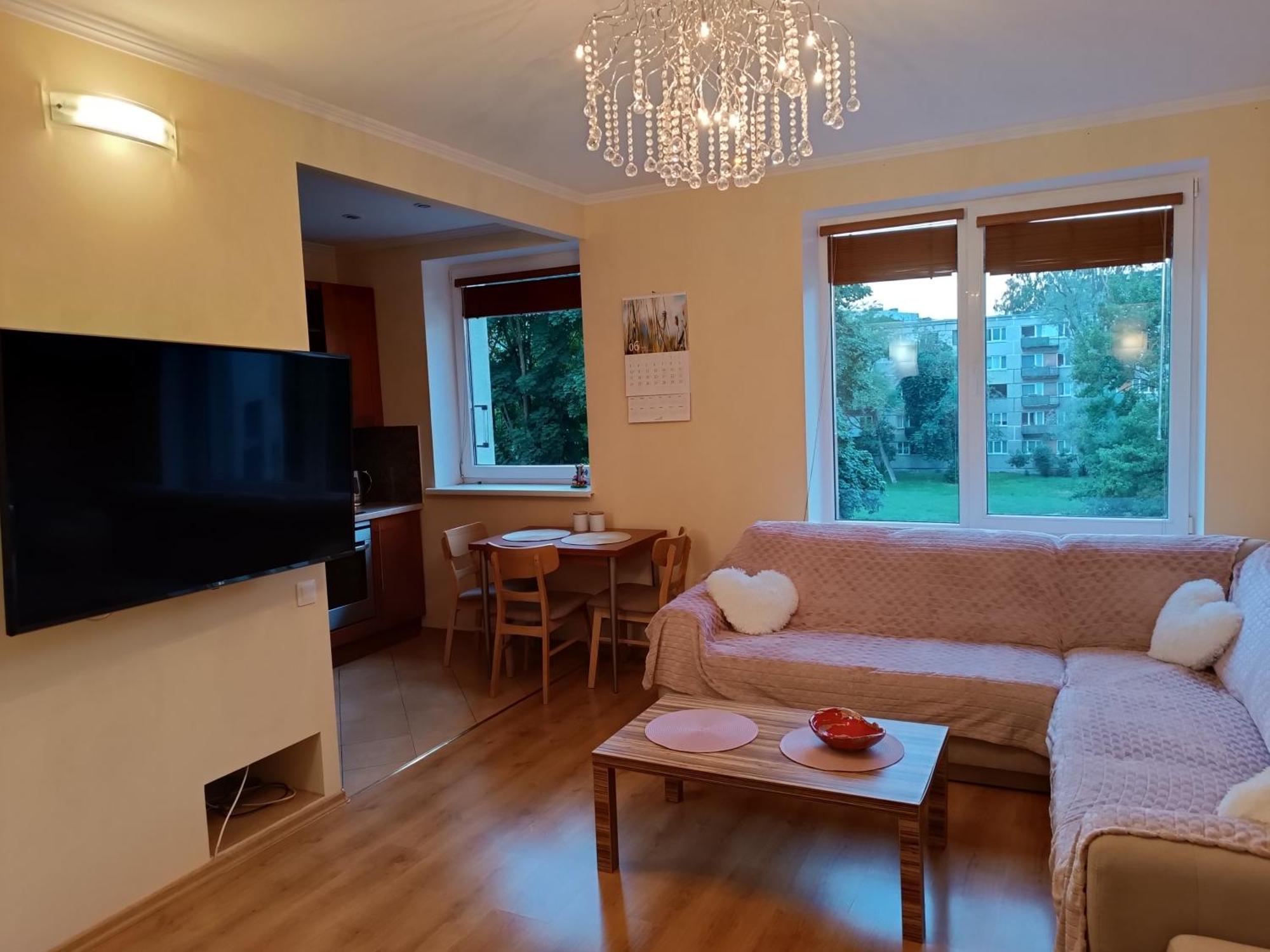 Quiet Dzelzavas Street Apartment Riga Kültér fotó